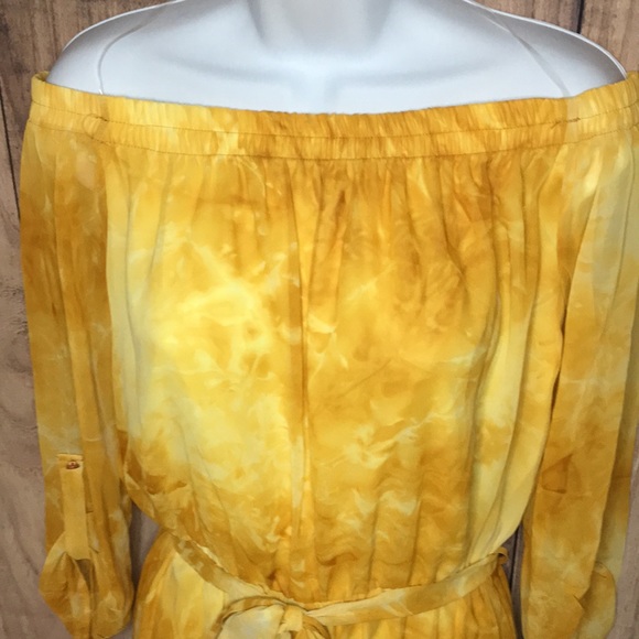 Sunflower Yellow Tie-Dye off the shoulder Romper - Picture 6 of 9